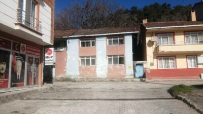 Kastamonu’nun Hanönü ilçesinde evinde baygın halde bulunan ve tedavi gördüğü