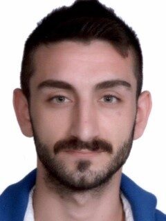 İstanbul Eyüpsultan’da bir parkta alkol tüketen iki grup arasında yaşanan