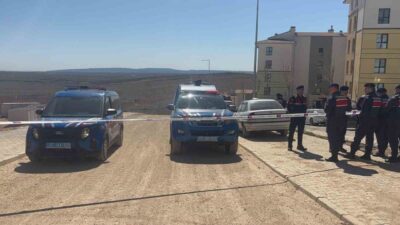 Gaziantep’in Şahinbey ilçesinin Güneyşehir Mahallesi’ne bir füze parçası düştü. Yetkililer,