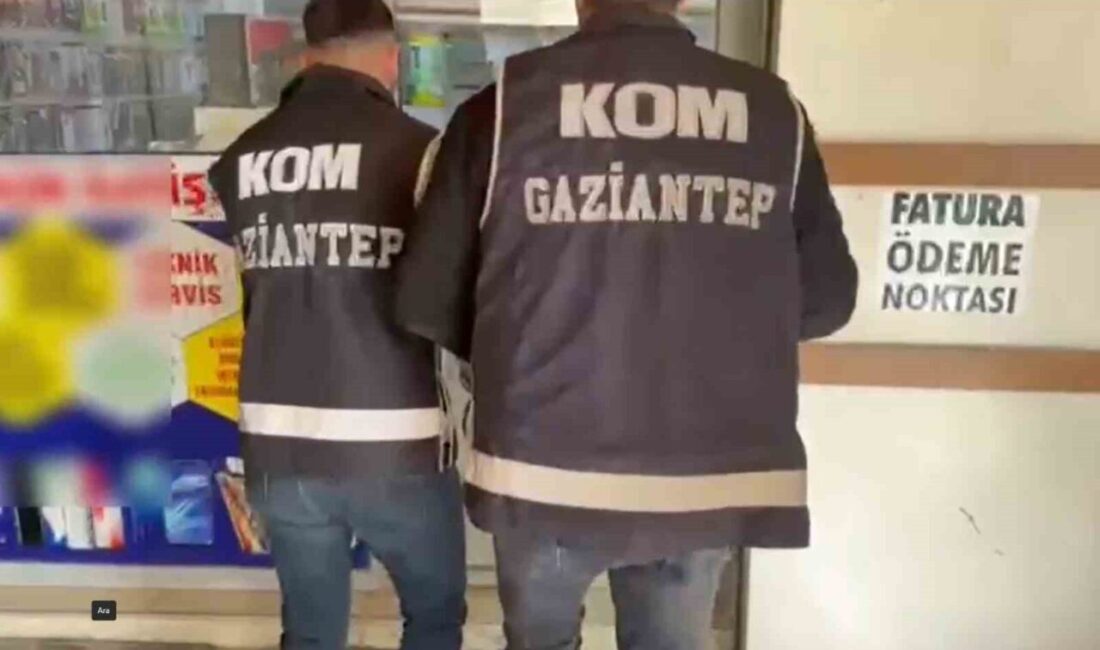 Gaziantep’te polis ekipleri tarafından tefecilere yönelik gerçekleştirilen operasyonda 3 kişi