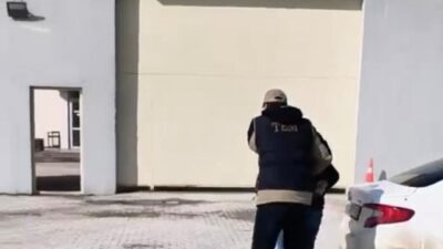 Yozgat’ta Emniyet Müdürlüğü ekipleri tarafından gerçekleştirilen operasyonda firari bir FETÖ