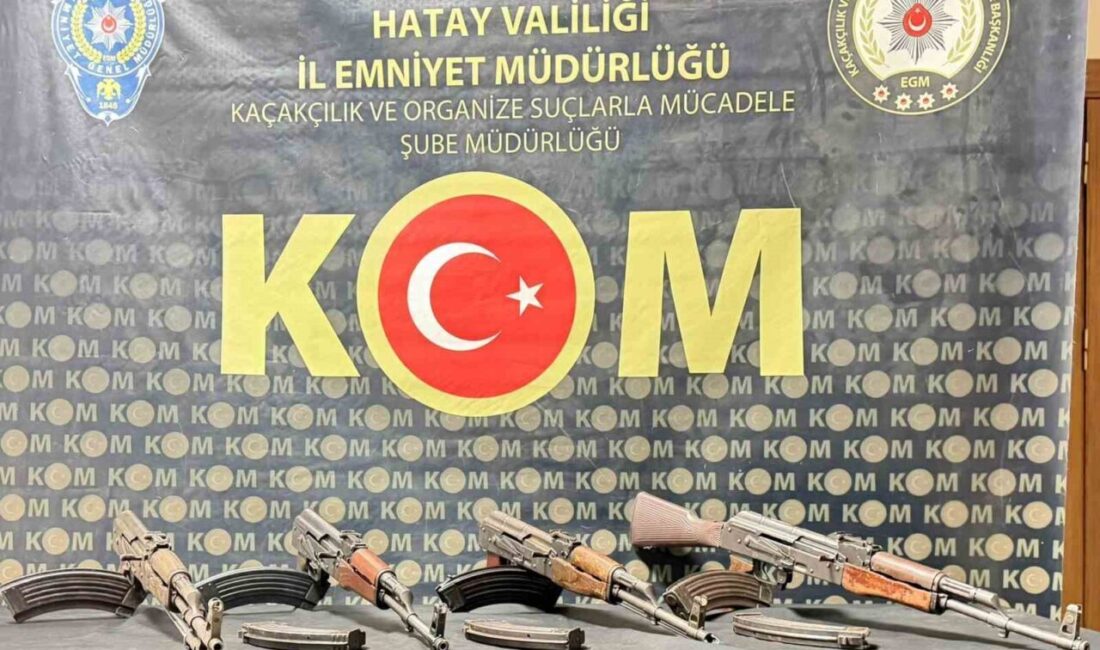 Hatay’da polis ekipleri tarafından gerçekleştirilen operasyonda çuval içerisine saklanmış 4