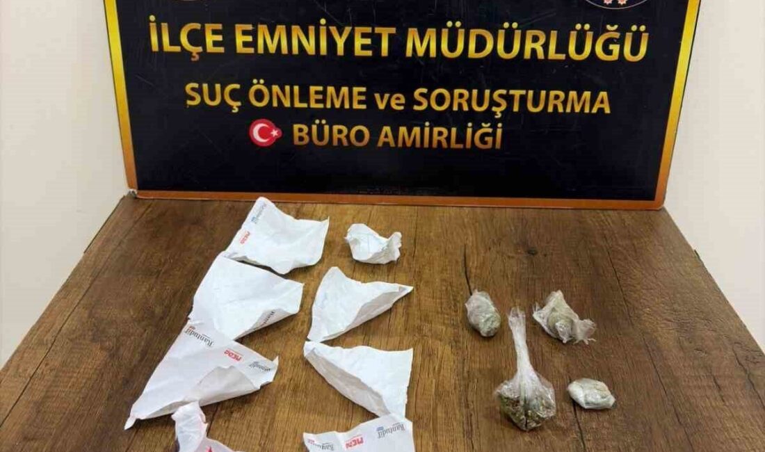 Antakya ilçesinde uyuşturucu satıcılarını yakalamaya yönelik gerçekleştirilen operasyonda 4 şüpheli