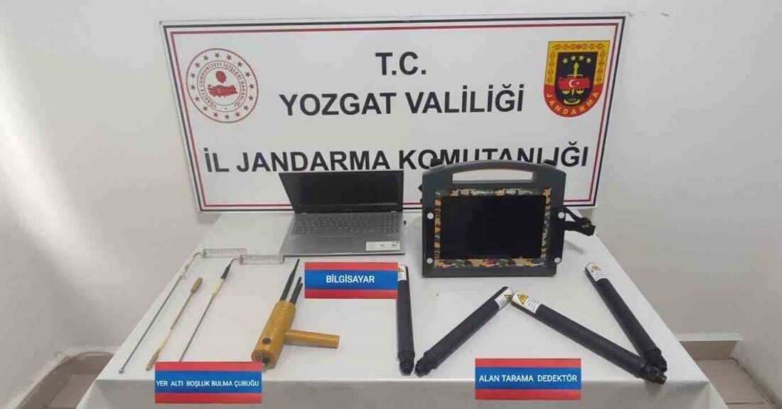 Yozgat’ta kaçak kazı yapan 5 kişi, jandarma ekipleri tarafından suçüstü
