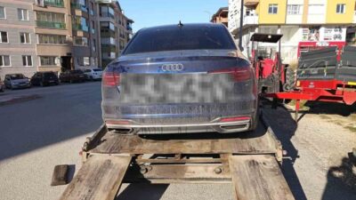 Kastamonu’da polis ekipleri tarafından yapılan denetimler sonucunda birçok sürücüye cezai