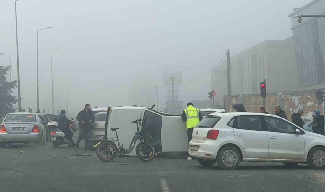 Düzce’de Karaca Kavşağı’nda meydana gelen trafik kazasında 4 kişi yaralandı.