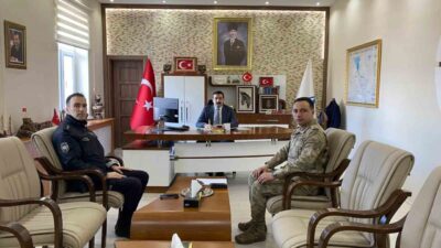 Arpaçay ilçesinde, güvenlik ve asayiş konularının ele alındığı bir toplantı