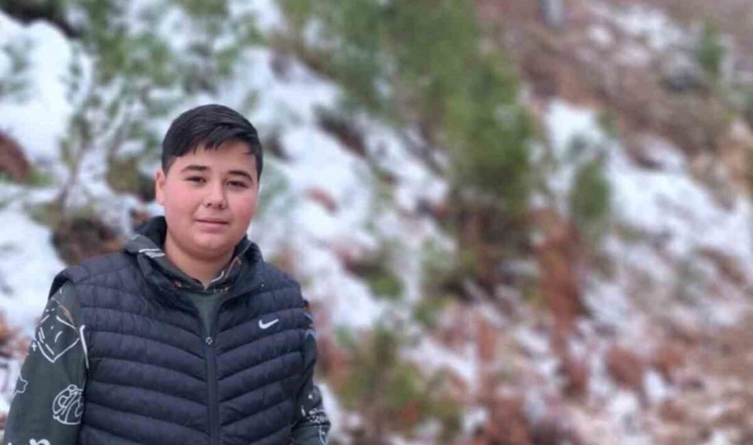 Alanya ilçesinde meydana gelen trafik kazasında ağır yaralanan 16 yaşındaki