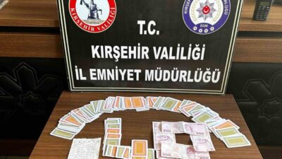 Kırşehir’de, polis ekipleri tarafından kumar oynadığı belirlenen 4 kişiye idari