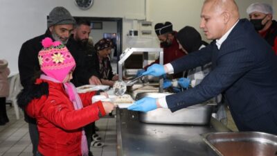 Kırıkkale Belediye Başkanı Ahmet Önal, Ramazan ayı sebebiyle tertip edilen