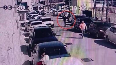 Antalya’da aralarında anlaşmazlık bulunan kişilerin silahlı saldırısına maruz kalan bir