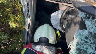 Kuşadası ilçesinde meydana gelen trafik kazasında bir kişi yaralandı. Kaza,