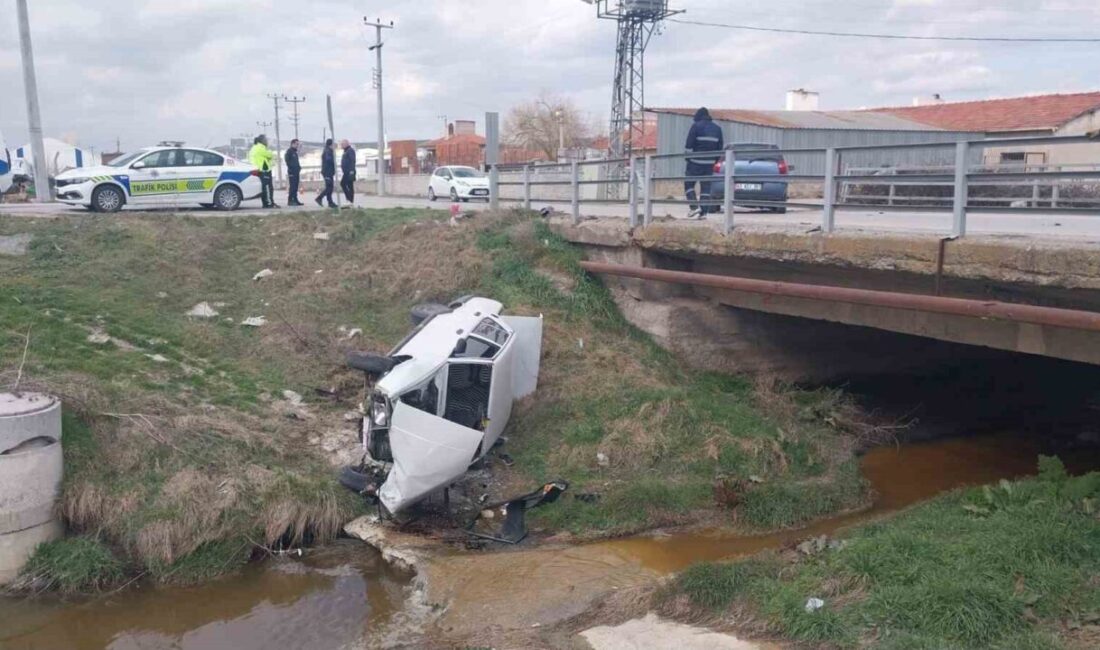 Tavşanlı ilçesinde meydana gelen trafik kazasında 3 kişi yaralandı. Kaza,