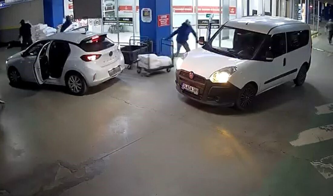 İstanbul’daki Kuyumcukent AVM’de meydana gelen olayda, kapalı otoparka giren ve