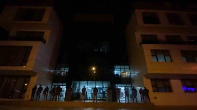 Muğla’nın Marmaris ilçesinde gece saatlerinde hareketli anlar yaşanmaya başladı. Marmaris