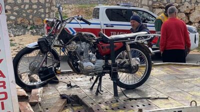 Mersin’in Erdemli ilçesinde meydana gelen bir motosiklet kazasında, 14 yaşındaki