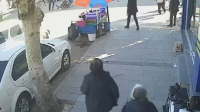 Adana’nın Kozan ilçesinde meydana gelen bir trafik kazasında motosiklet sürücüsü