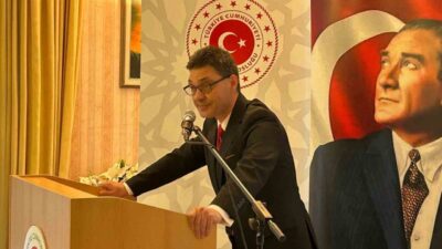 Münih’te düzenlenen anlamlı bir etkinlikle, 27 Mart Dünya Tiyatro Günü
