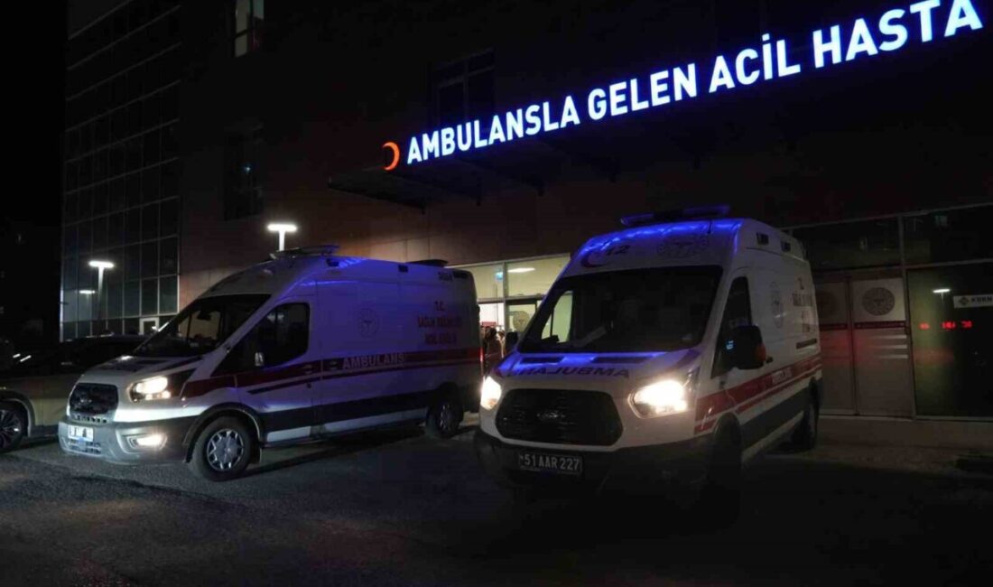 Niğde’de meydana gelen trafik kazasında bir kişi hayatını kaybetti, bir