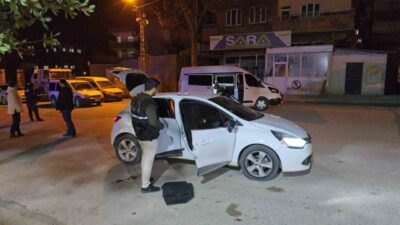 Nizip ilçesinde meydana gelen silahlı kavgada bir kişi öldü, bir