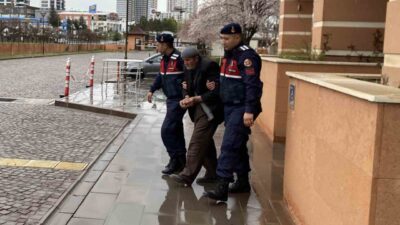 Kastamonu’da, Ballık köyü Tepe Mahallesi’nde meydana gelen olayda bir baba,
