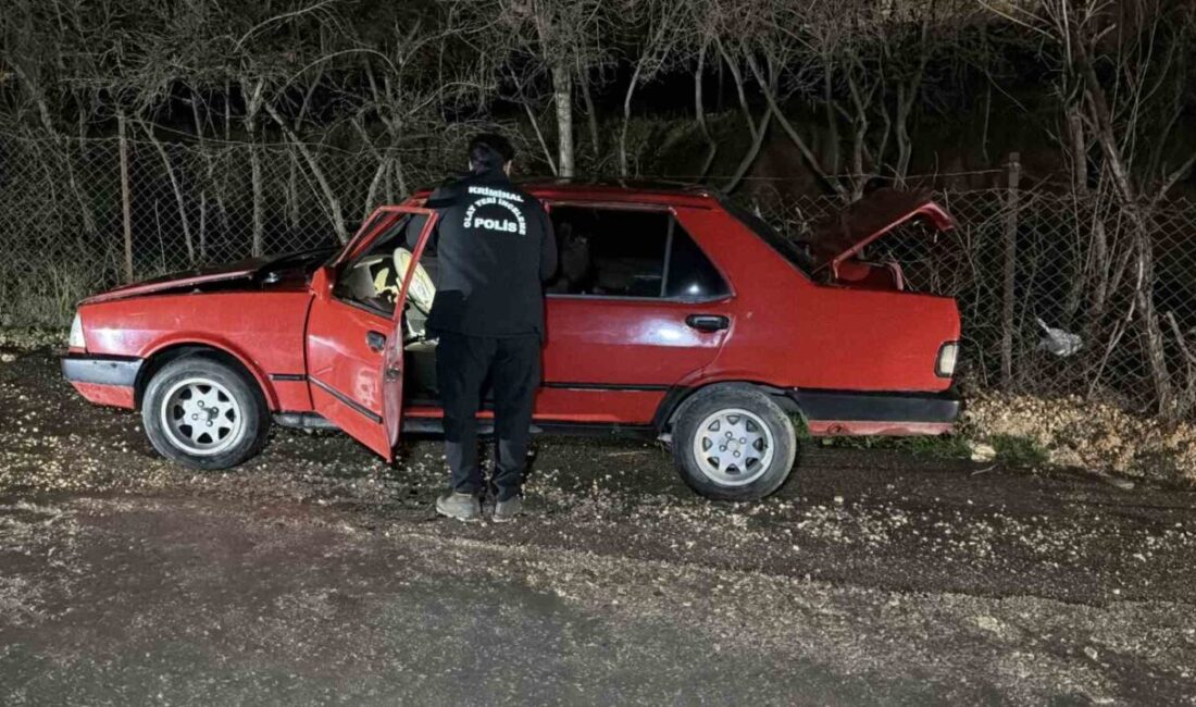 Adıyaman ilinde park halindeki bir araç kundaklandı. E.F.D’ye ait 27