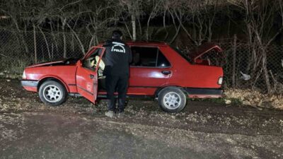Adıyaman ilinde park halindeki bir araç kundaklandı. E.F.D’ye ait 27