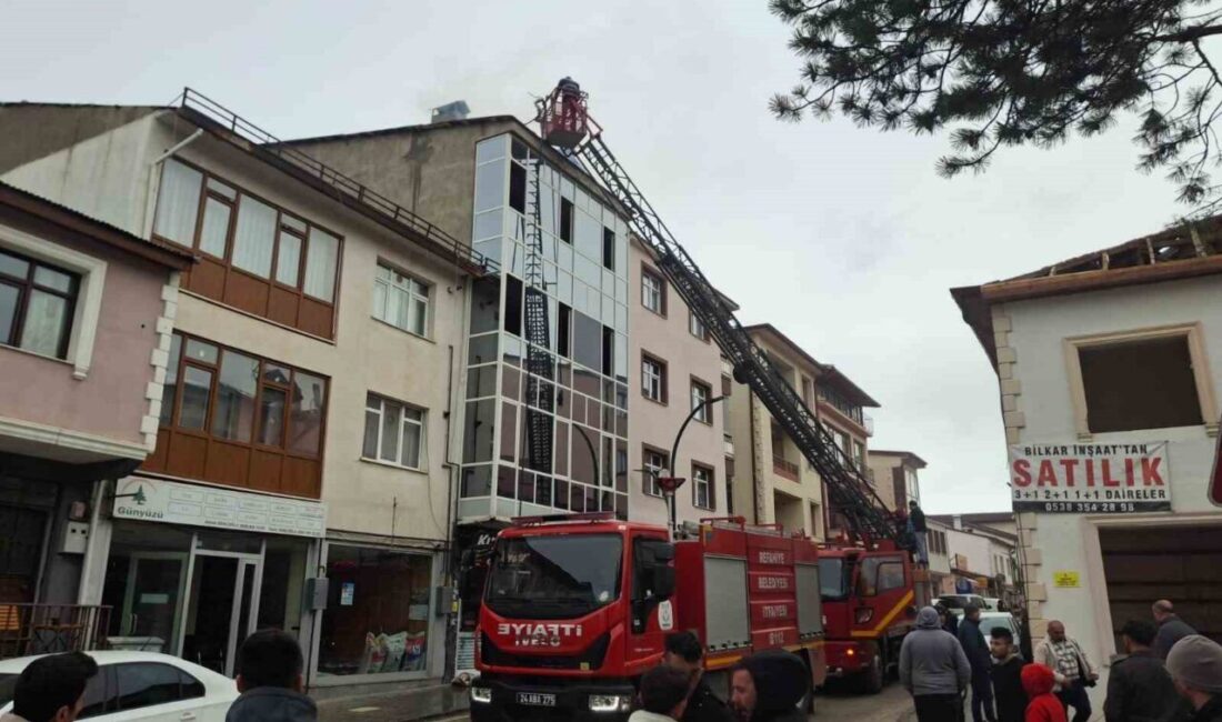 Erzincan’ın Refahiye ilçesinde bulunan tarihi Kuşoğlu Lokantası’nda meydana gelen baca