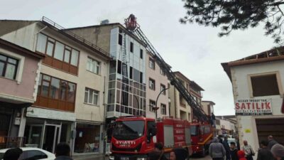 Erzincan’ın Refahiye ilçesinde bulunan tarihi Kuşoğlu Lokantası’nda meydana gelen baca