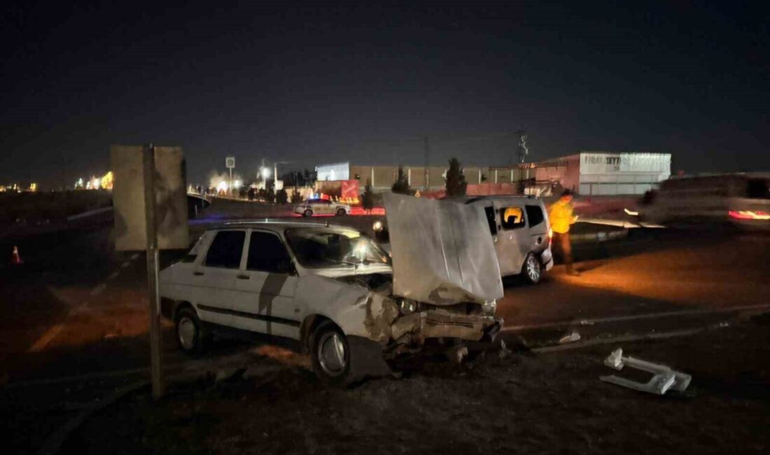 Birecik ilçesine bağlı Bentbahçesi Mahallesi kavşağında meydana gelen trafik kazasında