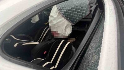 Şanlıurfa’nın Siverek ilçesinde meydana gelen trafik kazasında, iki aracın çarpışması