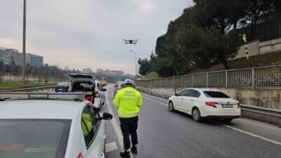 İstanbul Sarıyer ilçesinde tarım arazisini ihlal ederek trafiği aksattıkları belirlenen