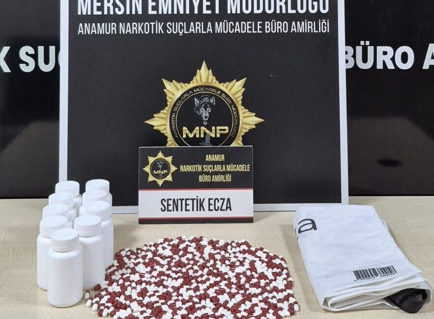 Mersin’in Anamur ilçesinde, uyuşturucuyla mücadele kapsamında gerçekleştirilen operasyonda 489 adet