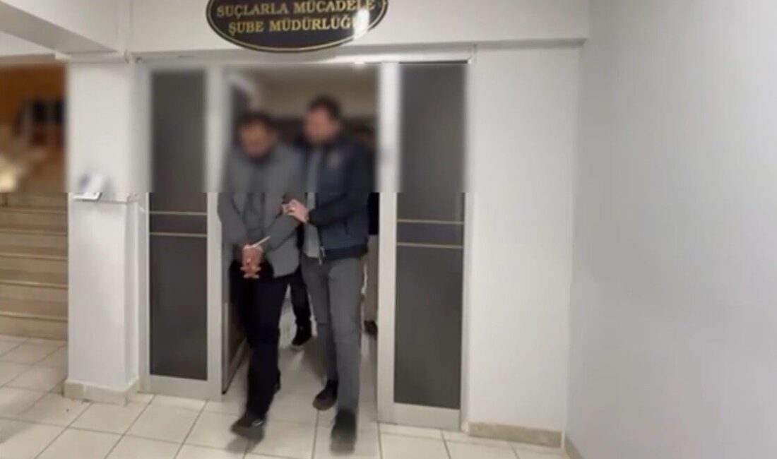 Sakarya merkezli 3 ilde halkı düşük fiyatlarla internet üzerinden dolandırarak