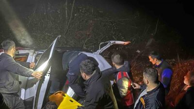 Sinop’un Türkeli ilçesinde meydana gelen bir kaza sonucu, bir otomobil