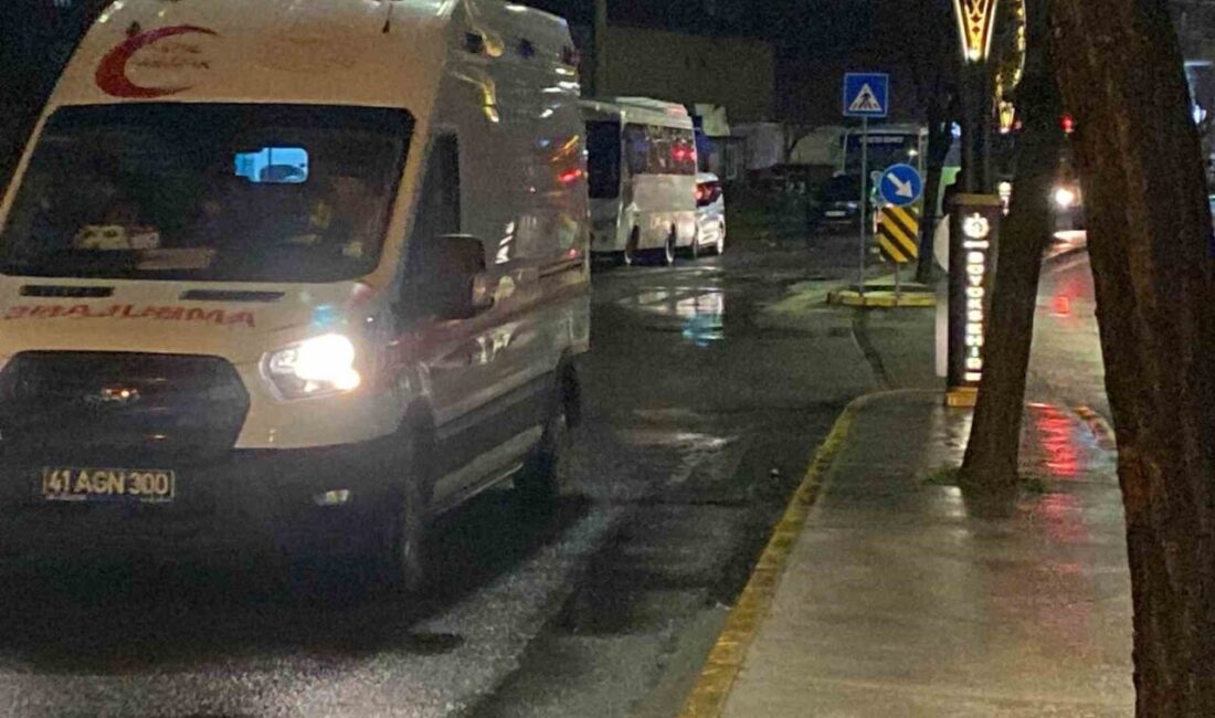 Kocaeli’nin Körfez ilçesinde bir evde bulunan şofbenin alev alması sonucu