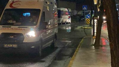 Kocaeli’nin Körfez ilçesinde bir evde bulunan şofbenin alev alması sonucu
