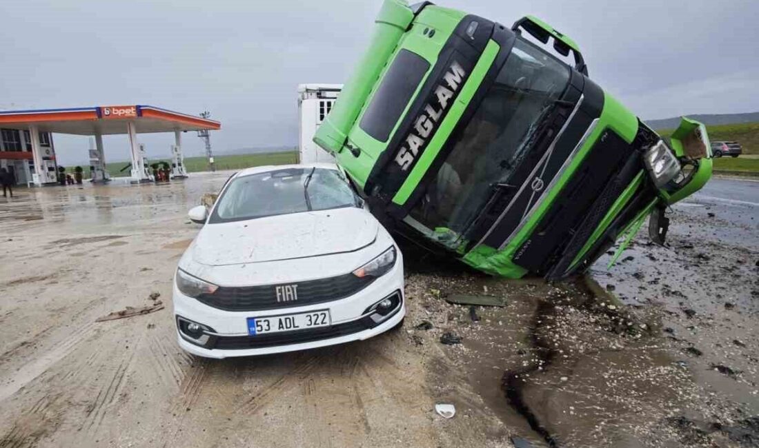 Kocaköy ilçesinde meydana gelen bir trafik kazasında, seyir halindeki bir