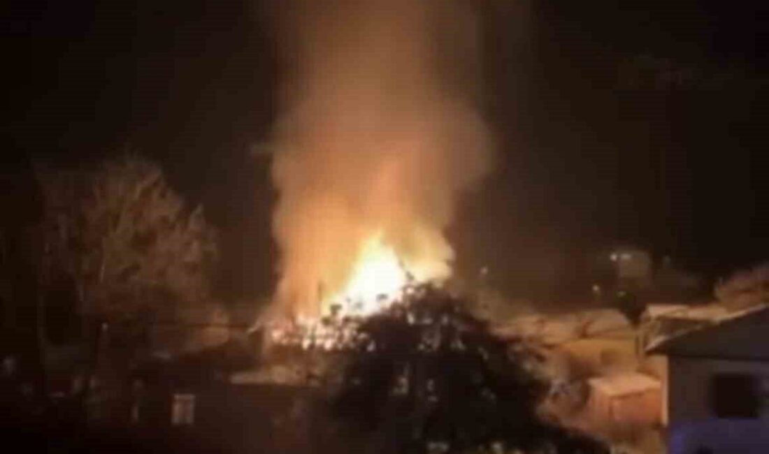 Erbaa ilçesine bağlı Hacıbükü köyünde meydana gelen yangında, M.B.’ye ait