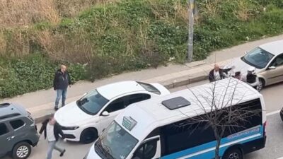 Bursa’nın Yıldırım ilçesinde, bir otomobil sürücüsü ile motosiklet sürücüsü arasında