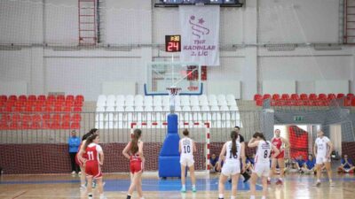 Türkiye Basketbol Federasyonu (TBF) tarafından düzenlenen U18 Kızlar Basketbol Anadolu