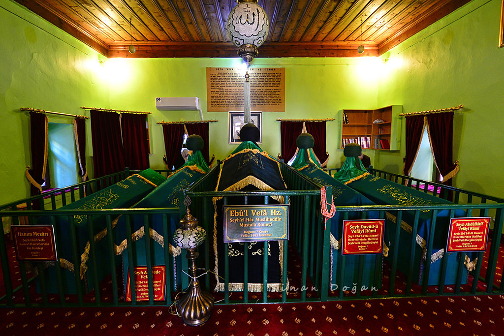 vefa sultan türbesi