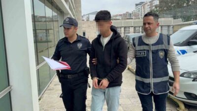 Samsun’da “yan bakma” sebebiyle başlayan bir anlaşmazlık bıçaklı bir kavgaya