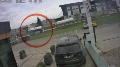 Samsun’da, İstanbul’dan robot yarışmasından dönen Ünye Fen Lisesi öğrencilerini taşıyan
