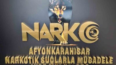 Afyonkarahisar’da polis ekipleri, bir yolcu otobüsünü durdurarak 2 kişinin üzerinde