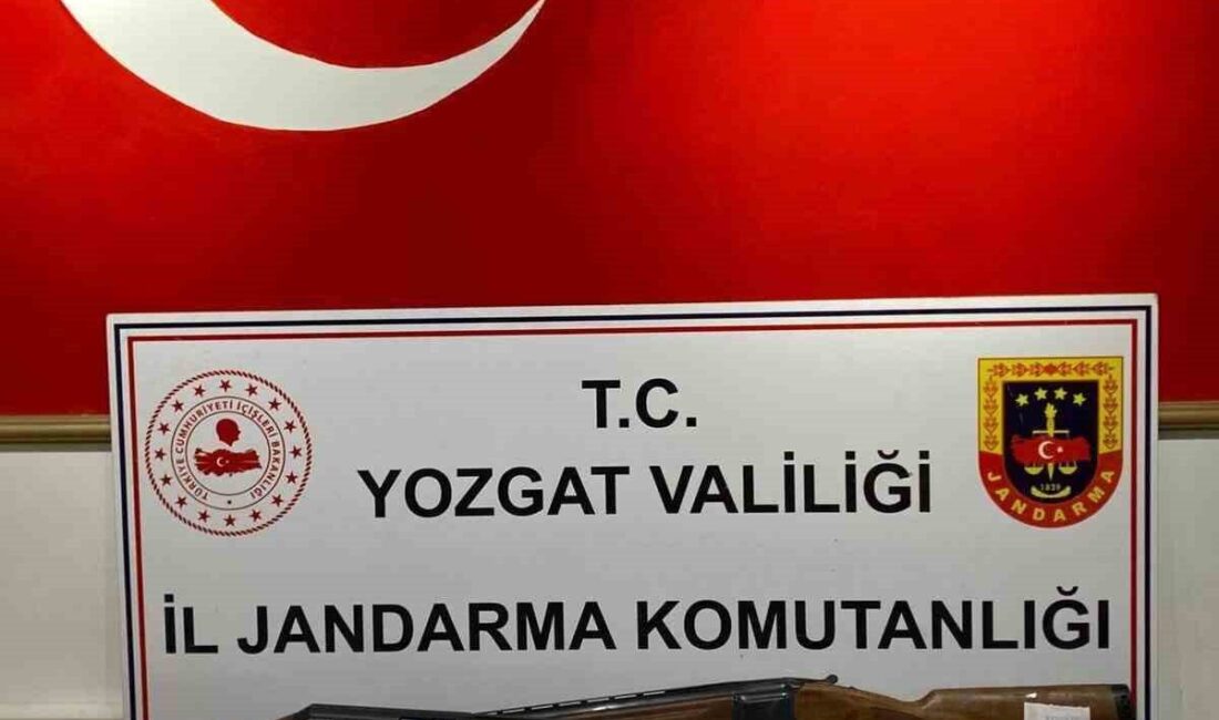 Yozgat’ta bir evde yapılan aramada çok sayıda uzun namlulu tüfek