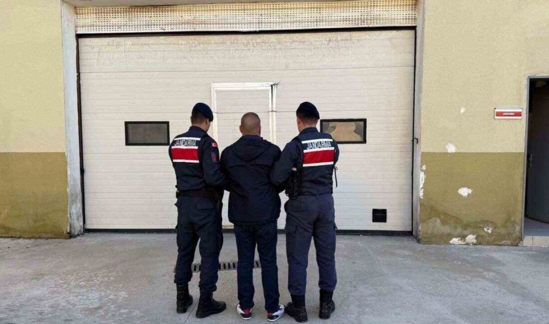 Gaziantep İl Jandarma Komutanlığı ekipleri tarafından, dolandırıcılık suçundan 14 yıl