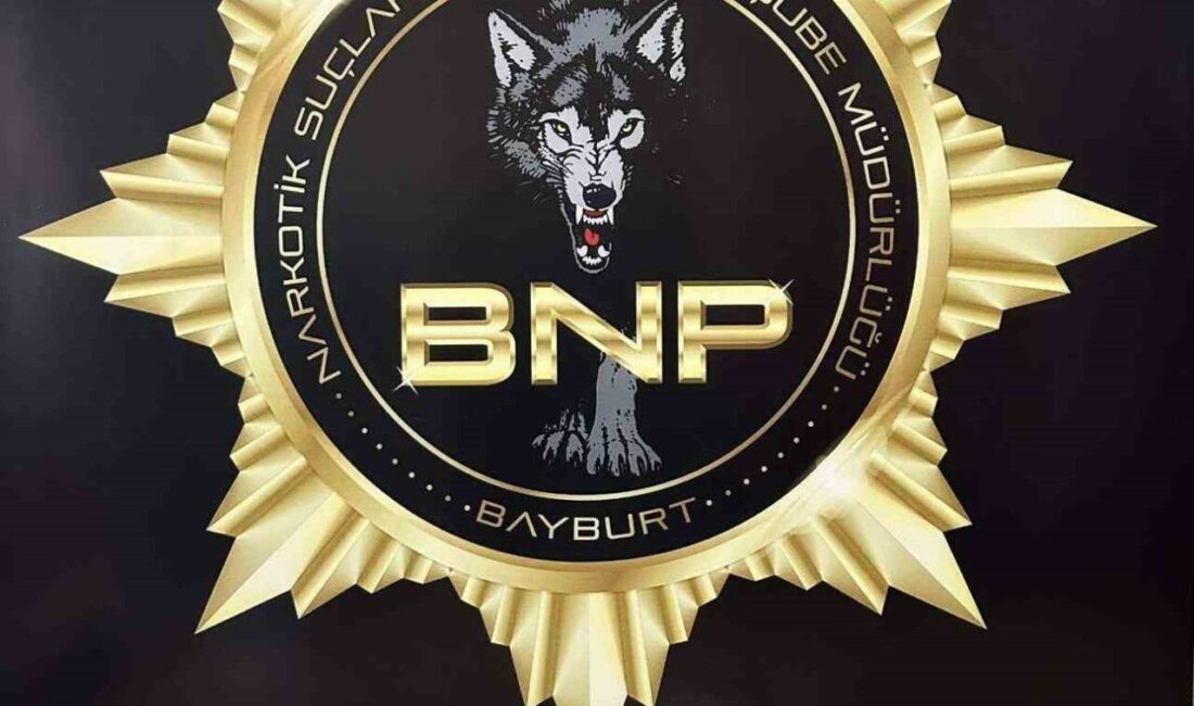 Bayburt’ta polis ekipleri tarafından yapılan operasyonda, yaklaşık 3 kilo uyuşturucu