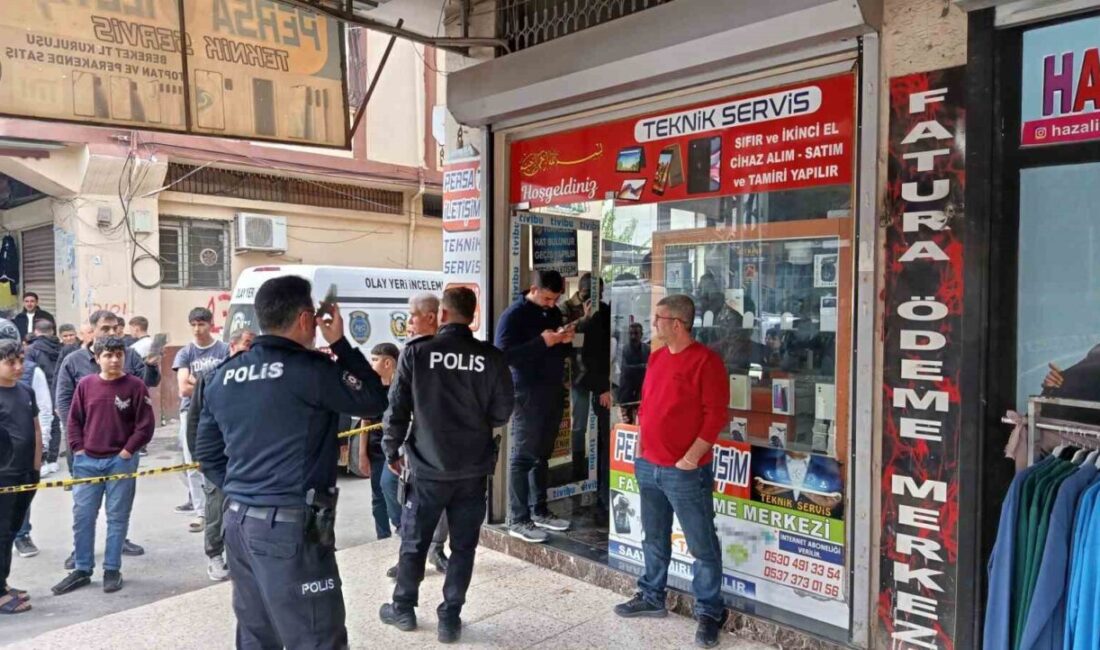 Adana’da bir cep telefonu bayisinde başından vurularak öldürülen Emrah Saltıkalp