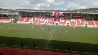 Yozgat Bozokspor, Yozgat Şehir Stadyumu’nda oynanan karşılaşmada Tokat Belediyespor’u 2-0